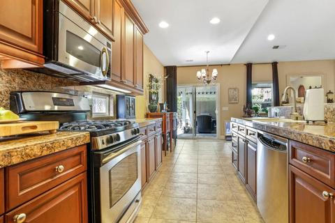 1275 Lakeshore Dr, Lodi, CA 95242 photo 24