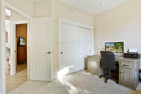 1275 Lakeshore Dr, Lodi, CA 95242 photo 8