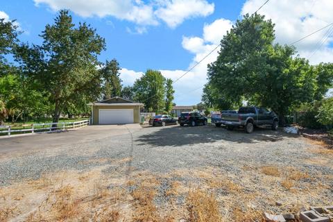 10011 Collings Rd, Wilton, CA 95693 photo 4