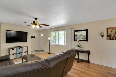 1970 15th St, Olivehurst, CA 95961 photo 6
