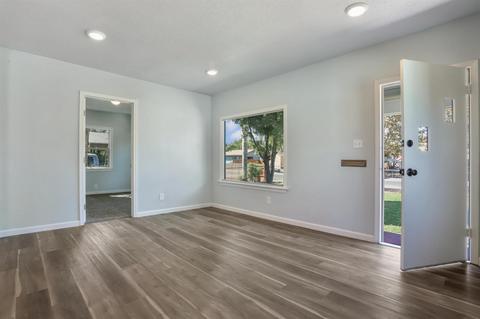 1406 Faustina Ave, Modesto, CA 95351 photo 6