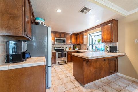 411 Swallow Ct, Manteca, CA 95336 photo 12