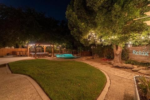 411 Swallow Ct, Manteca, CA 95336 photo 42