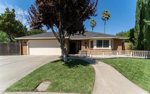 411 Swallow Ct, Manteca, CA 95336 photo 4