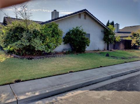 1636 Magic Ln, Modesto, CA 95351 photo 3