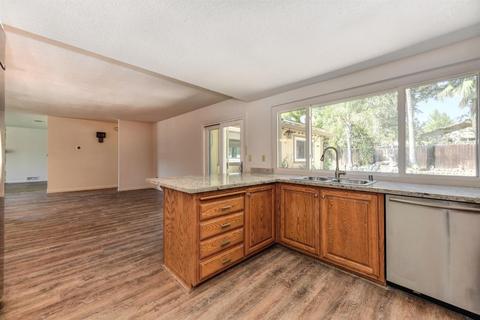 5873 King Rd, Loomis, CA 95650 photo 7