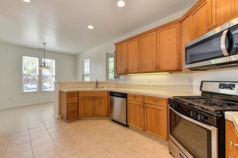 1925 Lexington Dr, Lodi, CA 95242 photo 9