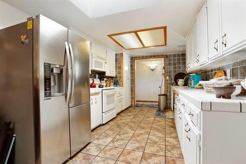 11411 E Peltier Rd, Acampo, CA 95220 photo 6