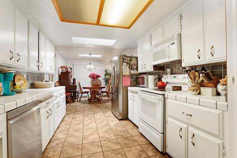11411 E Peltier Rd, Acampo, CA 95220 photo 33