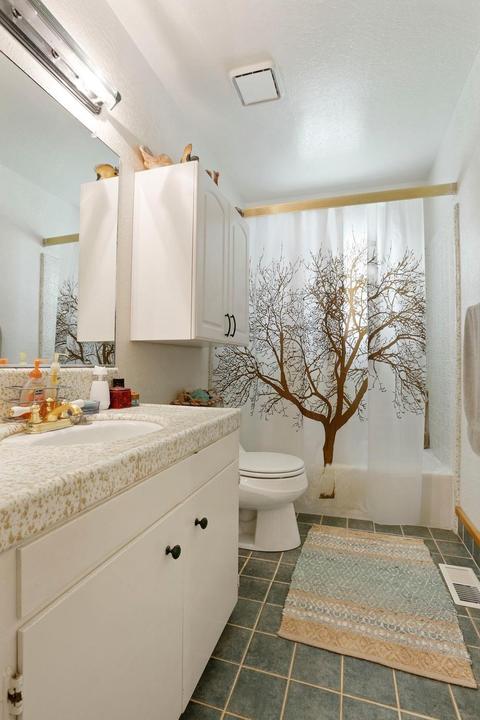 11411 E Peltier Rd, Acampo, CA 95220 photo 35