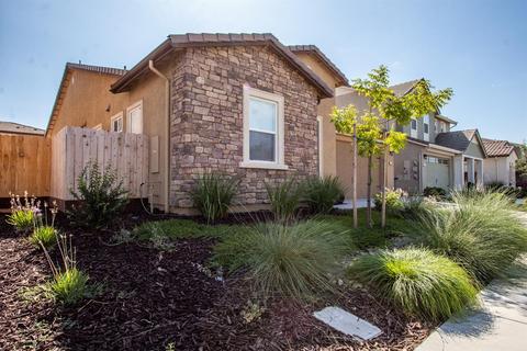 3216 Caden Dr, Modesto, CA 95355 photo 2