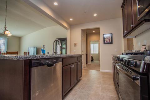 3216 Caden Dr, Modesto, CA 95355 photo 8
