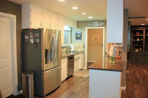 617 Mayflower St, Modesto, CA 95356 photo 4
