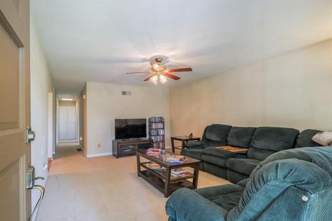 14526 Shawnee Way, Manteca, CA 95336 photo 4