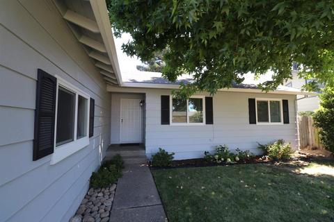 324 Palomar Dr, Lodi, CA 95242 photo 3