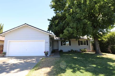 324 Palomar Dr, Lodi, CA 95242 photo 2