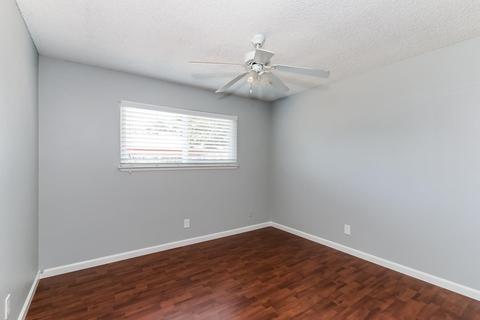 2912 E Orangeburg Ave, Modesto, CA 95355 photo 10