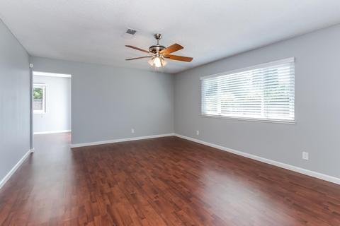 2912 E Orangeburg Ave, Modesto, CA 95355 photo 5