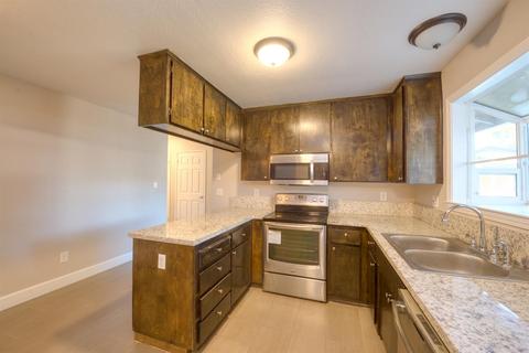 304 Hatfield Ct, Patterson, CA 95363 photo 7