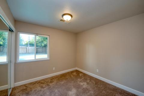 304 Hatfield Ct, Patterson, CA 95363 photo 13