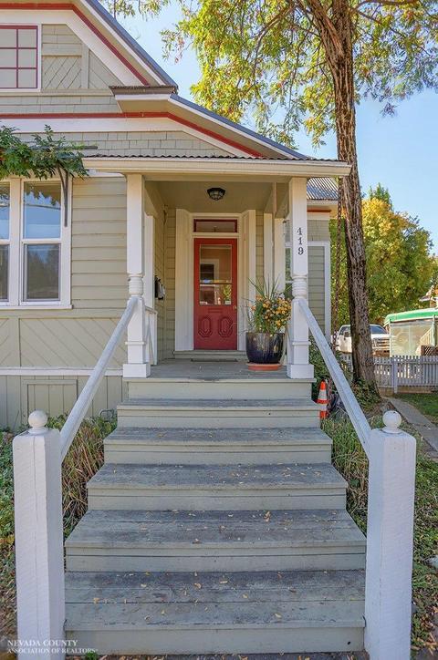 419 Colfax Ave, Grass Valley, CA 95945 photo 3
