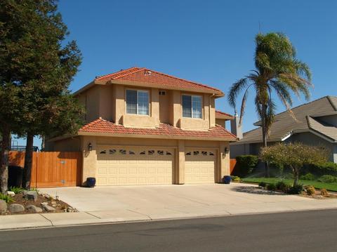 475 Helen Dr, Ripon, CA 95366 photo 3