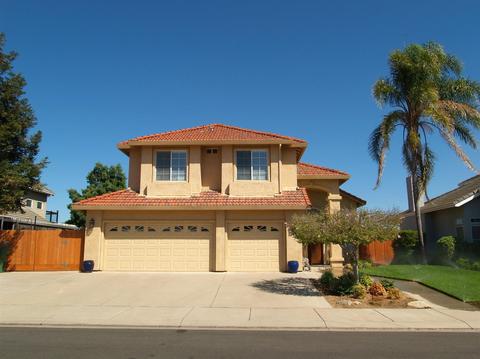 475 Helen Dr, Ripon, CA 95366 photo 2