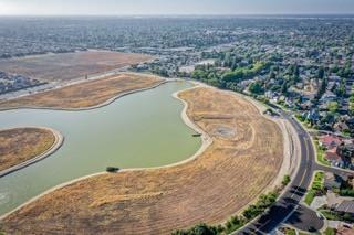 2724 Lake Front Ct, Modesto, CA 95355 photo 41