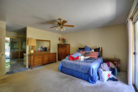 2140 N Berkeley Ave, Turlock, CA 95382 photo 23