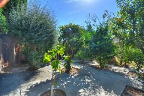 2140 N Berkeley Ave, Turlock, CA 95382 photo 35