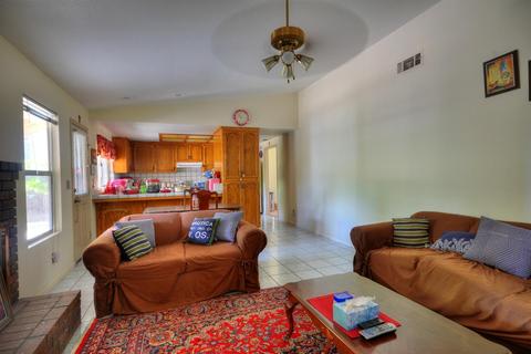 2140 N Berkeley Ave, Turlock, CA 95382 photo 14
