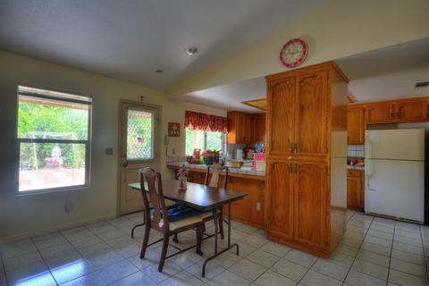 2140 N Berkeley Ave, Turlock, CA 95382 photo 11
