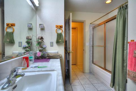 2140 N Berkeley Ave, Turlock, CA 95382 photo 21