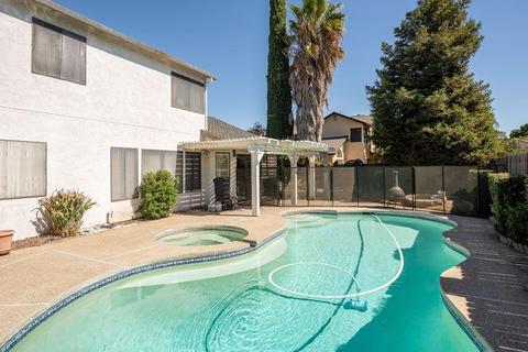 1642 Arnell Pl, Manteca, CA 95337 photo 3