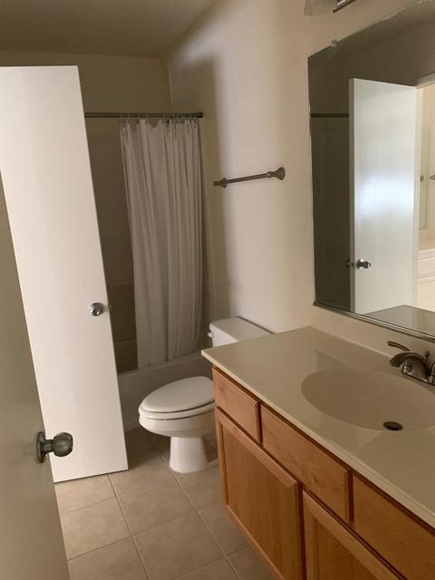 525 Lincoln Ave # E, Modesto, CA 95354 photo 7