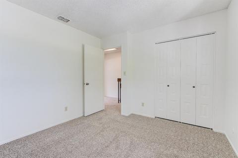 3948 Oak Villa Cir, Carmichael, CA 95608 photo 23