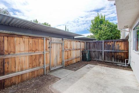 3948 Oak Villa Cir, Carmichael, CA 95608 photo 6