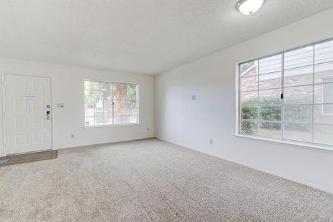 3948 Oak Villa Cir, Carmichael, CA 95608 photo 11