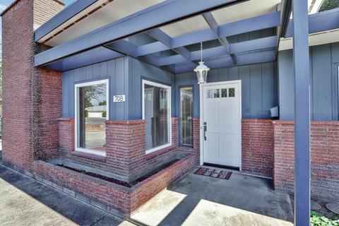 708 Costa Dr, Lodi, CA 95240 photo 8