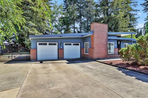 708 Costa Dr, Lodi, CA 95240 photo 5