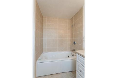 3844 Watco Ct, Carmichael, CA 95608 photo 16