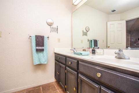1063 S Moonlight Dr, Ceres, CA 95307 photo 26