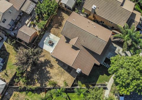 1063 S Moonlight Dr, Ceres, CA 95307 photo 9