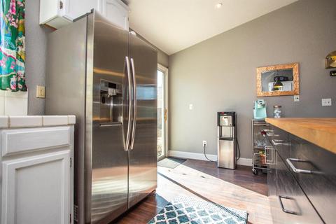 1063 S Moonlight Dr, Ceres, CA 95307 photo 19