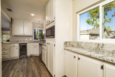 5320 North Ave, Carmichael, CA 95608 photo 12