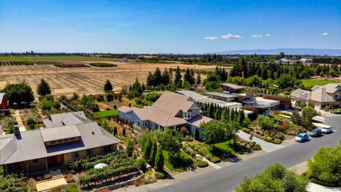 38243 Patwin Ter, Davis, CA 95616 photo 95