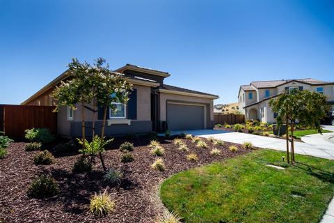 9694 Cabernet Ct, Patterson, CA 95363 photo 2