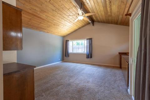 5833 Parkoaks Dr, Carmichael, CA 95608 photo 15