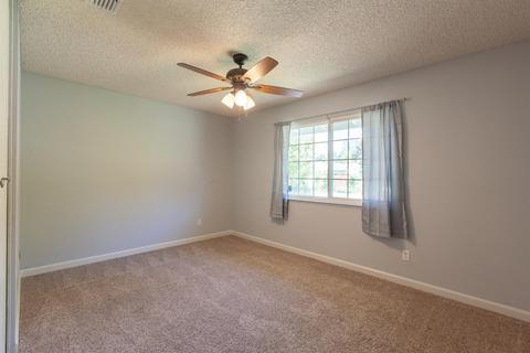 5833 Parkoaks Dr, Carmichael, CA 95608 photo 12