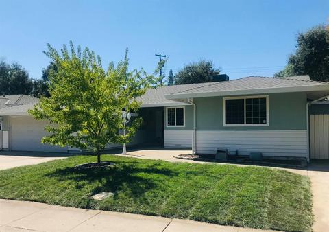 5833 Parkoaks Dr, Carmichael, CA 95608 photo 6